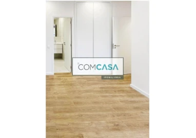 Apartamento T4 para Venda em Cedofeita, Santo Ildefonso, Sé, Miragaia, São Nicolau e Vitória