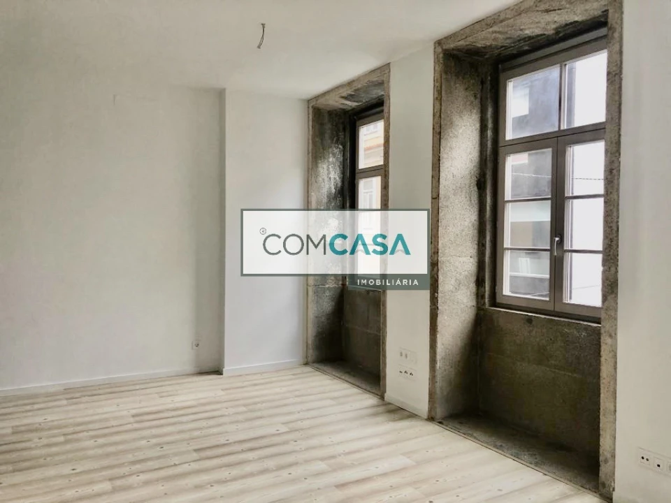 Apartamento T1 para Venda em Cedofeita, Santo Ildefonso, Sé, Miragaia, São Nicolau e Vitória Foto 1