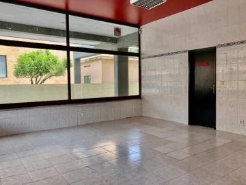 Loja para Venda em São Mamede de Infesta e Senhora da Hora