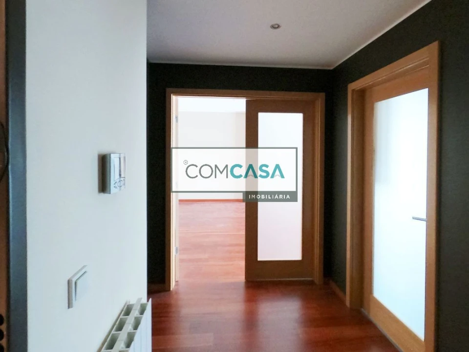 Apartamento T3 para Venda em Ramalde Foto 13