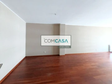 Apartamento T3 para Venda em Ramalde