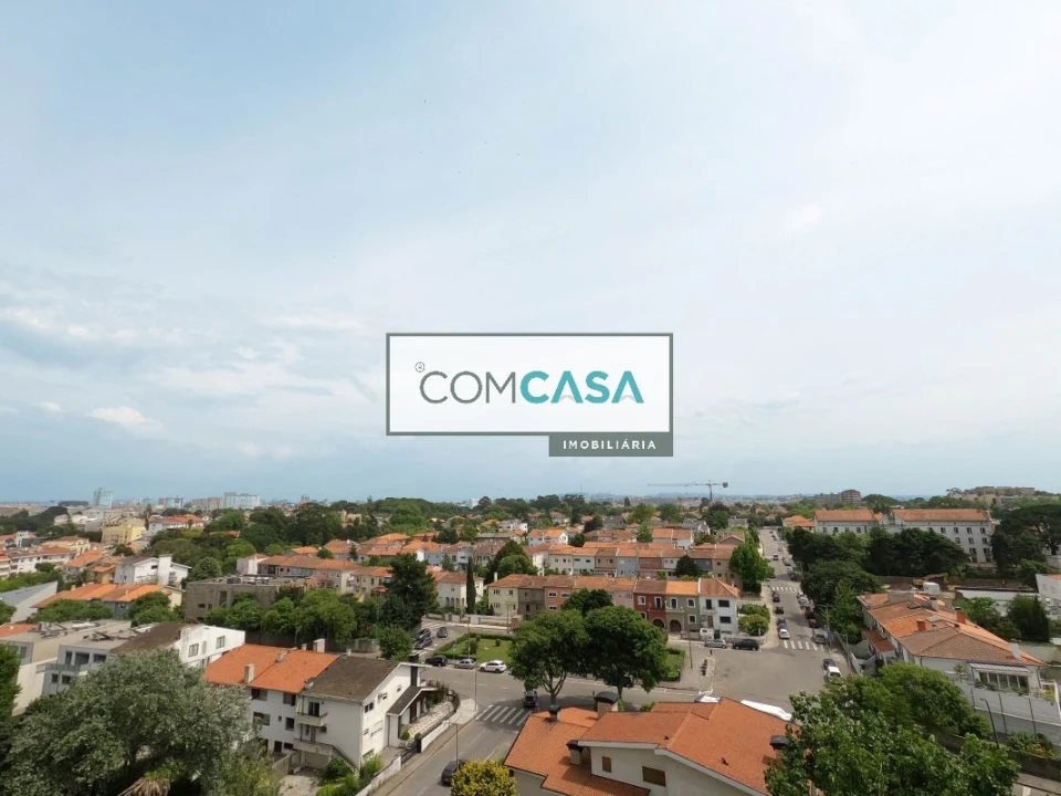 Apartamento T3 para Venda em Lordelo do Ouro e Massarelos Foto 7