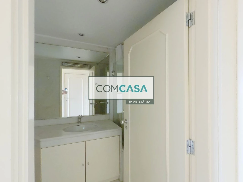 Apartamento T3 para Venda em Lordelo do Ouro e Massarelos Foto 15