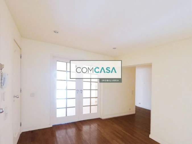 Apartamento T3 para Venda em Lordelo do Ouro e Massarelos Foto 4
