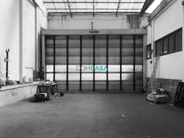 Loja para Arrendamento em Ramalde