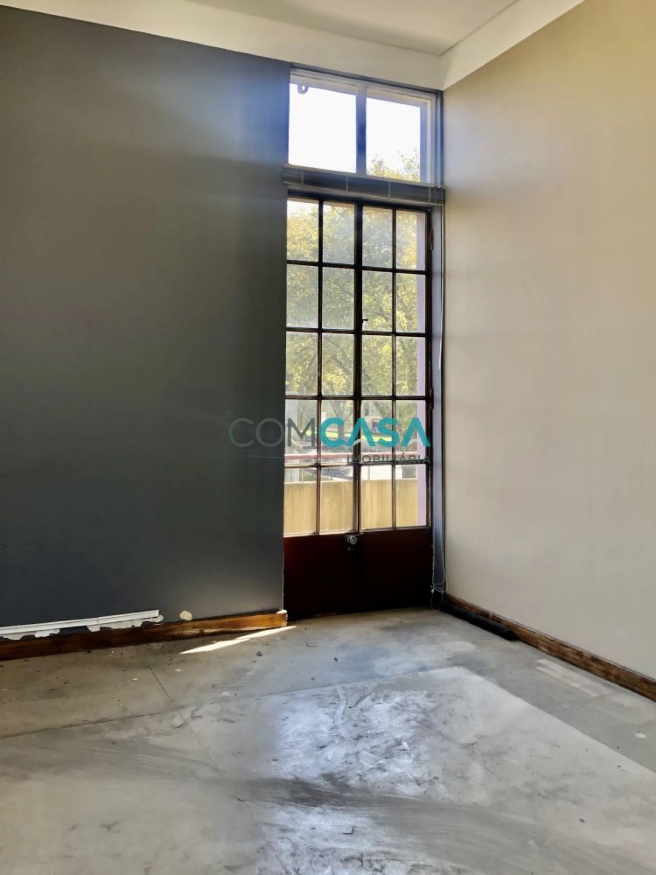 Loja para Arrendamento em Ramalde Foto 12