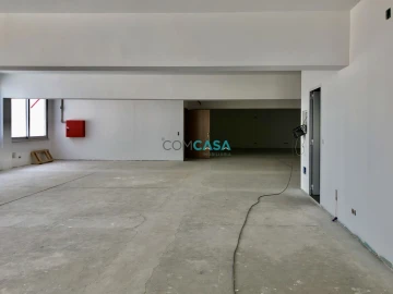 Loja para Arrendamento em São Mamede de Infesta e Senhora da Hora