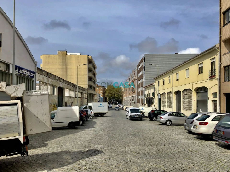 Loja para Venda em Matosinhos e Leça da Palmeira Foto 2