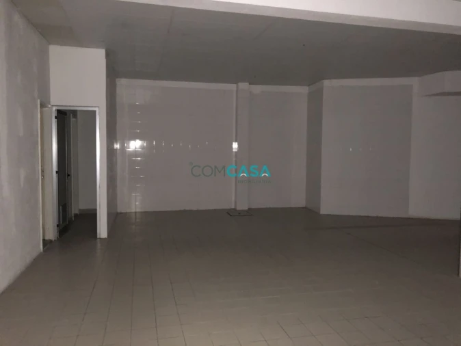 Loja para Arrendamento em Matosinhos e Leça da Palmeira Foto 3