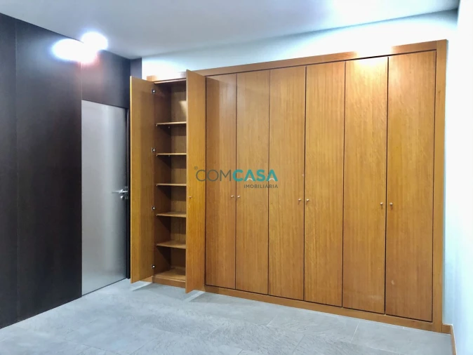 Loja para Arrendamento em Matosinhos e Leça da Palmeira Foto 2