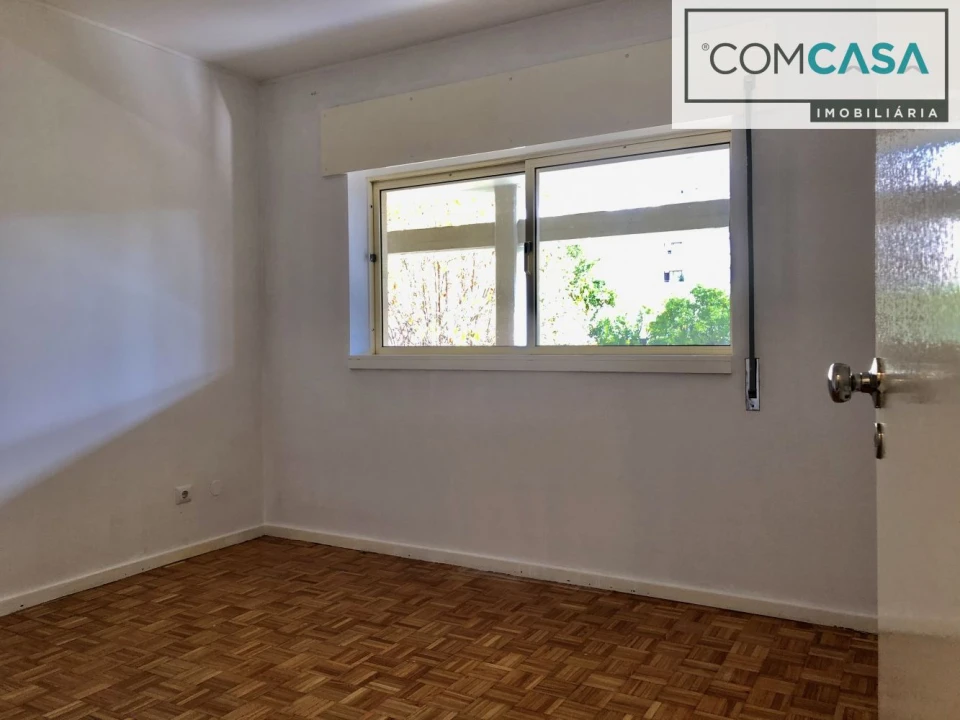 Apartamento T3 para Venda em Ramalde Foto 9