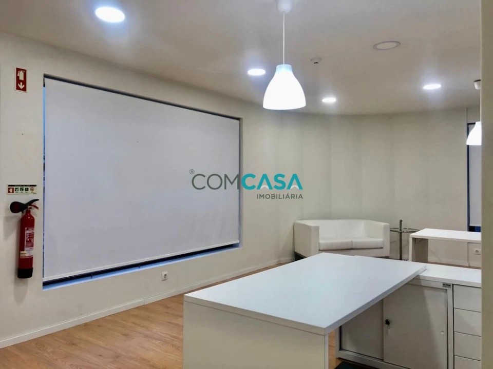 Loja para Arrendamento em Matosinhos e Leça da Palmeira Foto 6