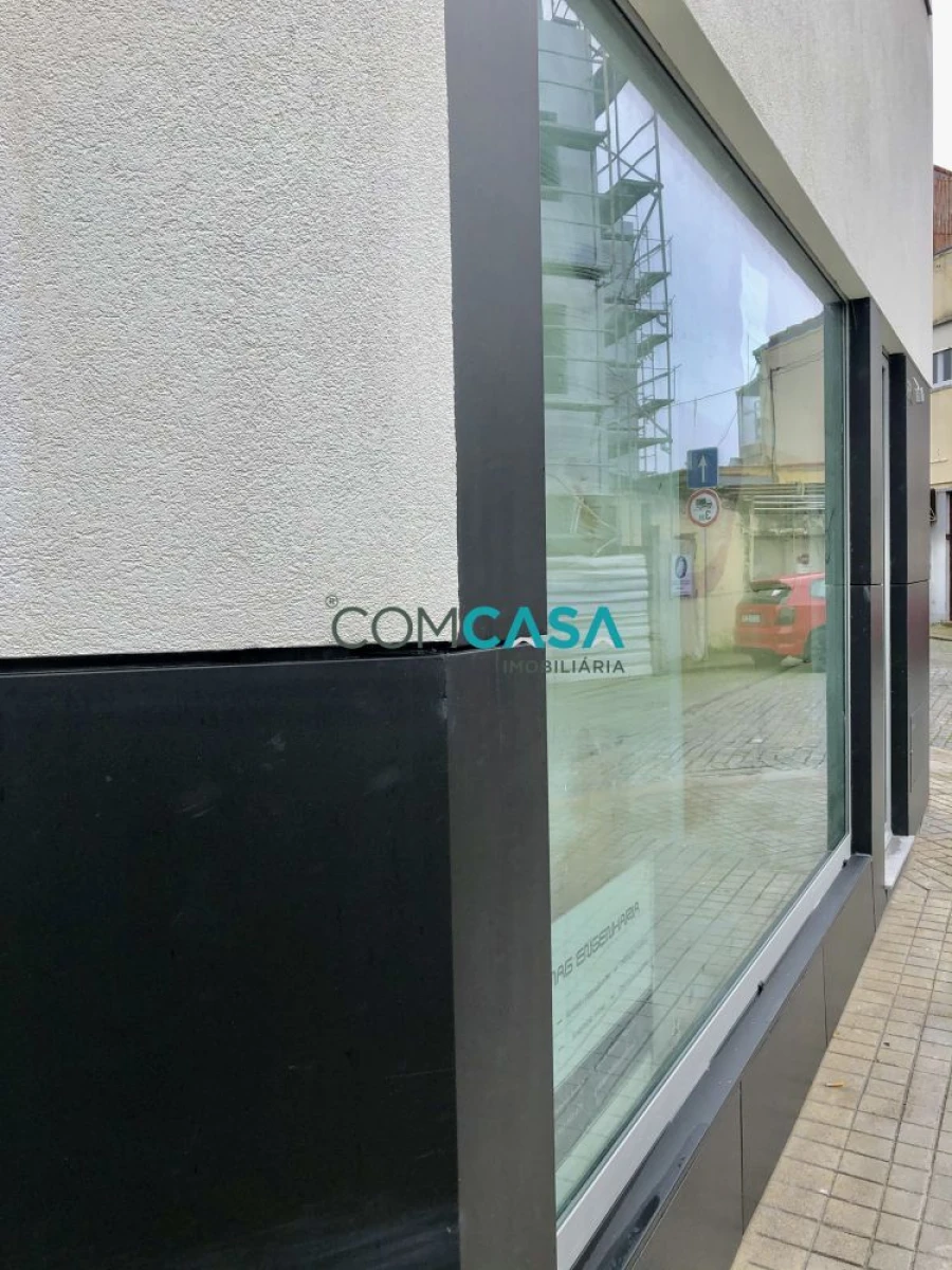 Loja para Venda em Matosinhos e Leça da Palmeira Foto 2