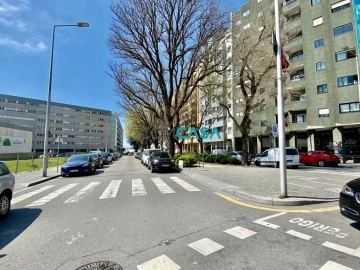 Loja para Arrendamento em Matosinhos e Leça da Palmeira