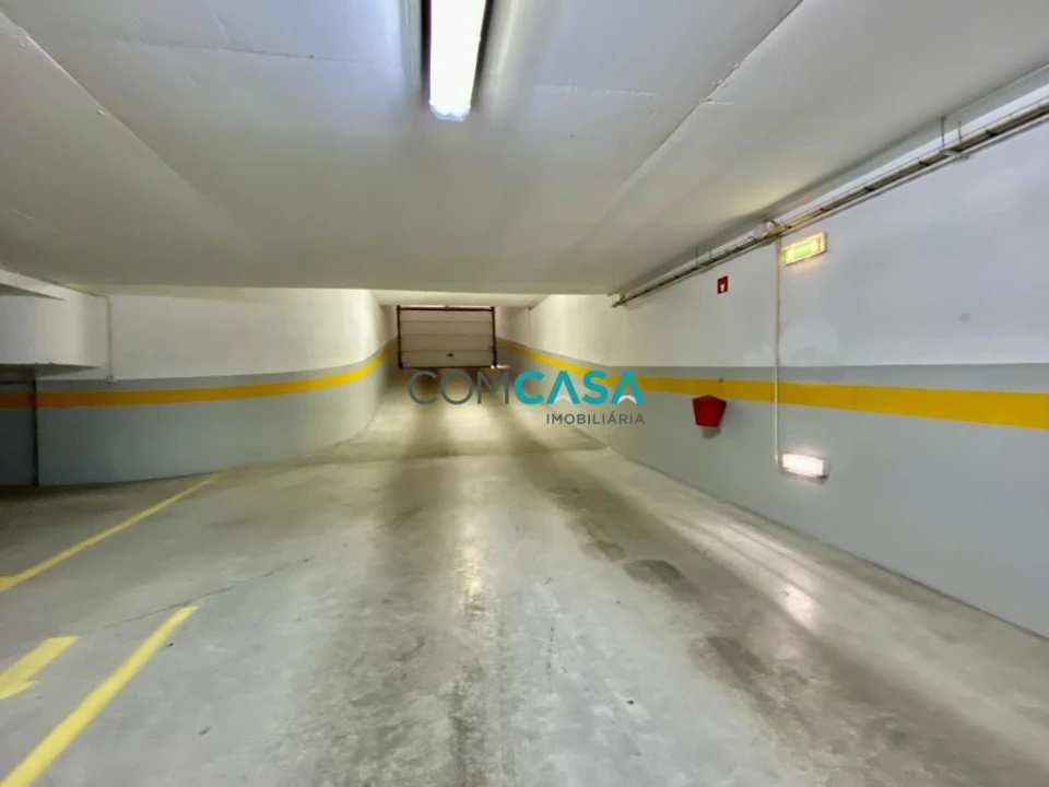 Loja para Arrendamento em Matosinhos e Leça da Palmeira Foto 19