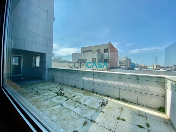 Loja para Arrendamento em Matosinhos e Leça da Palmeira Foto 14