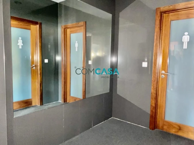 Loja para Arrendamento em Matosinhos e Leça da Palmeira Foto 3