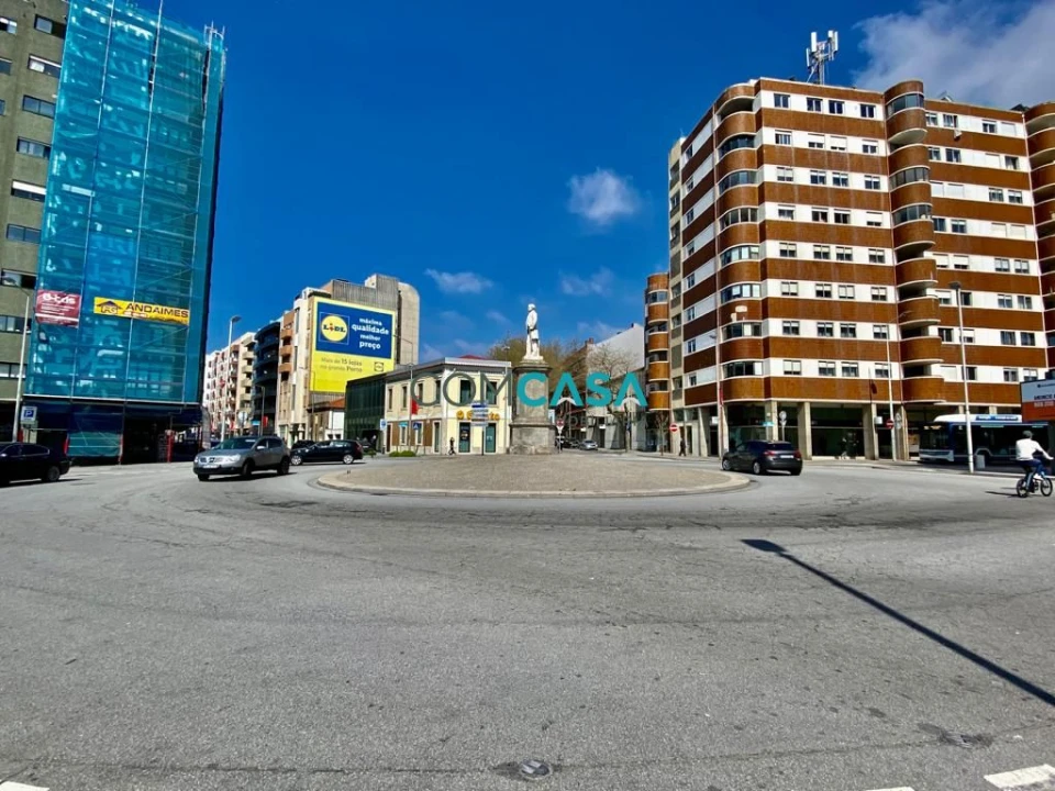 Loja para Arrendamento em Matosinhos e Leça da Palmeira Foto 17