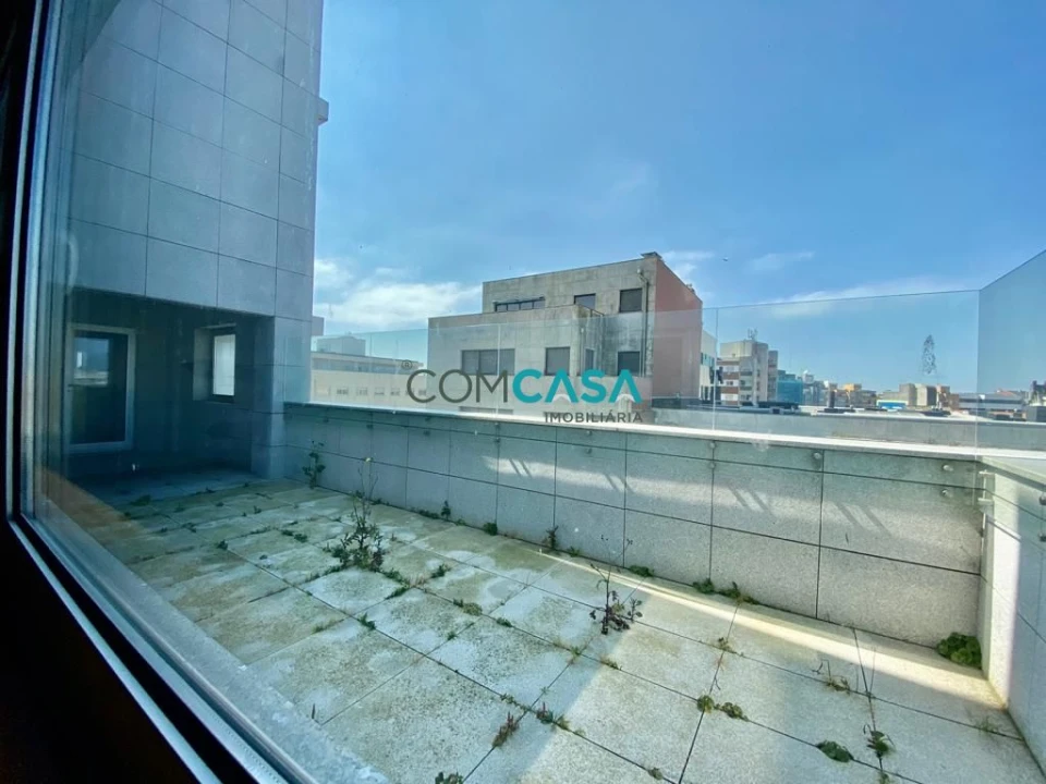 Loja para Arrendamento em Matosinhos e Leça da Palmeira Foto 14