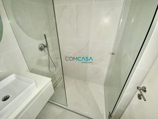 Apartamento T1 para Venda em Cedofeita, Santo Ildefonso, Sé, Miragaia, São Nicolau e Vitória Foto 18
