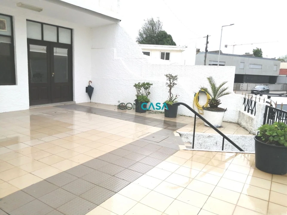 Loja para Arrendamento em Matosinhos e Leça da Palmeira Foto 11
