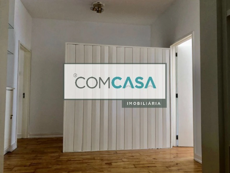 Apartamento T4 para Venda em Ramalde Foto 13