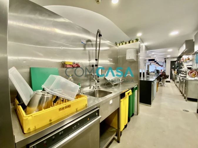 Loja para Venda em Matosinhos e Leça da Palmeira Foto 13