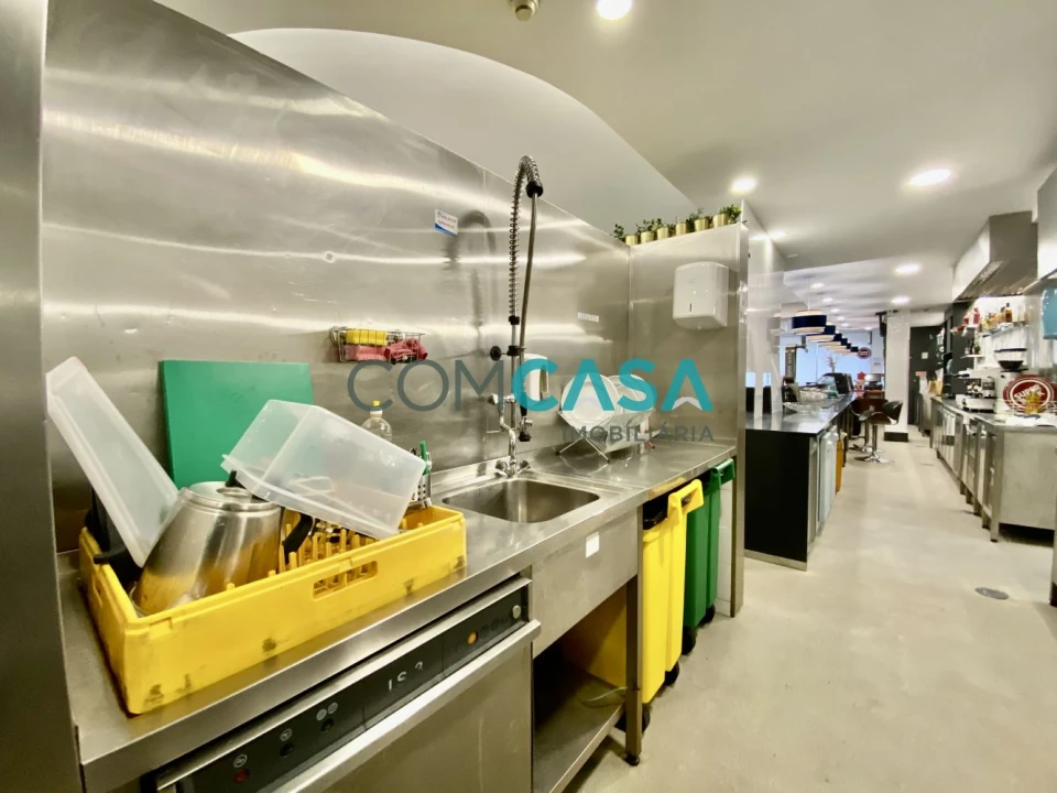 Loja para Venda em Matosinhos e Leça da Palmeira Foto 13