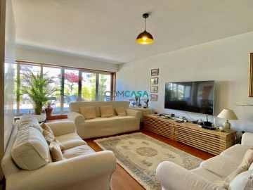 Apartamento T4 para Venda em Lordelo do Ouro e Massarelos