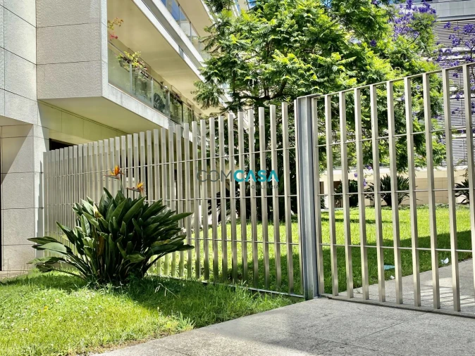 Apartamento T4 para Venda em Lordelo do Ouro e Massarelos Foto 28