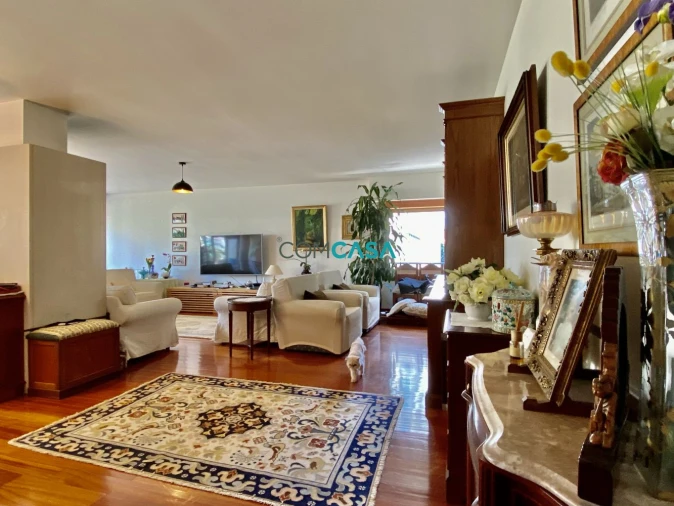 Apartamento T4 para Venda em Lordelo do Ouro e Massarelos Foto 7