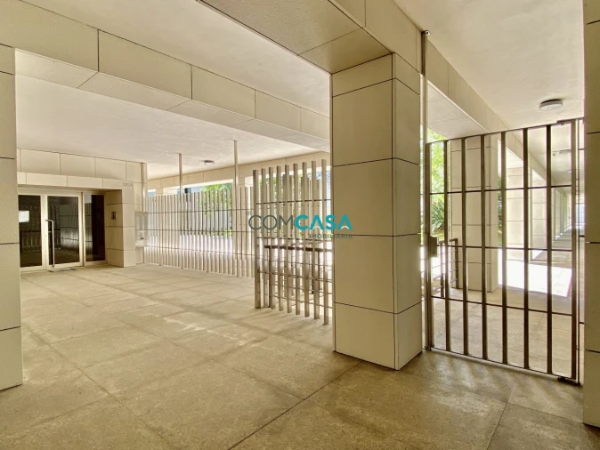 Apartamento T4 para Venda em Lordelo do Ouro e Massarelos Foto 27