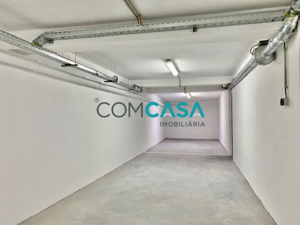 Apartamento T2 para Venda em Ramalde Foto 27