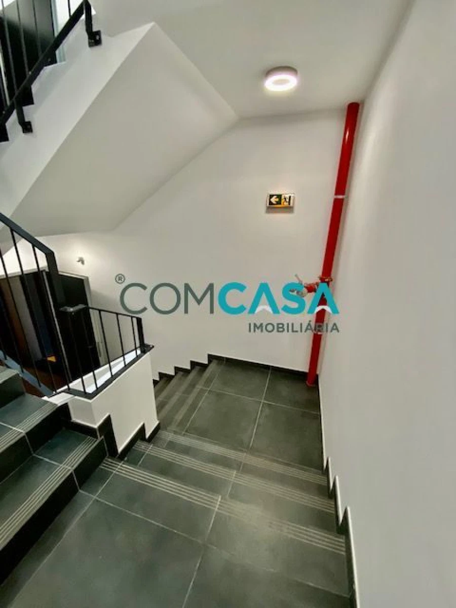 Apartamento T1 para Venda em Ramalde Foto 10