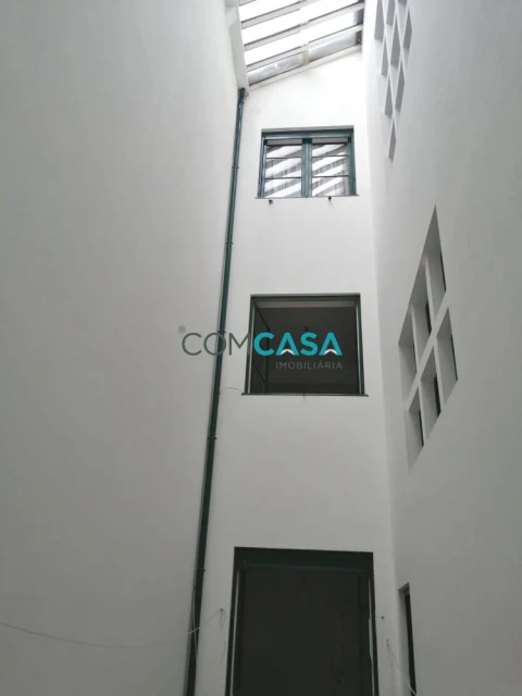 Moradia T6 para Venda em Cedofeita, Santo Ildefonso, Sé, Miragaia, São Nicolau e Vitória