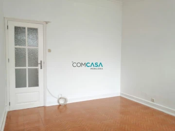 Moradia T6 para Venda em Cedofeita, Santo Ildefonso, Sé, Miragaia, São Nicolau e Vitória