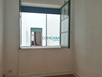 Moradia T6 para Venda em Cedofeita, Santo Ildefonso, Sé, Miragaia, São Nicolau e Vitória