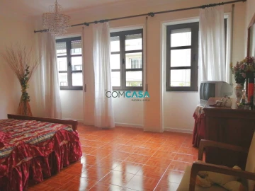 Moradia T6 para Venda em Cedofeita, Santo Ildefonso, Sé, Miragaia, São Nicolau e Vitória
