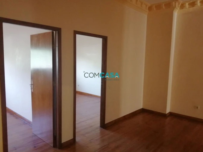 Loja para Venda em Campanhã Foto 6