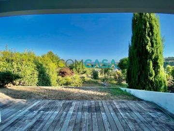 Moradia T4 para Venda em Penafiel