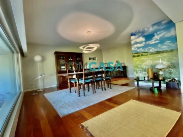 Moradia T4 para Venda em Penafiel