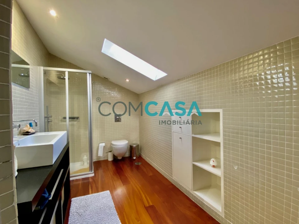 Moradia T4 para Venda em Penafiel Foto 18