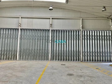 Loja para Arrendamento em Silvares, Pias, Nogueira e Alvarenga