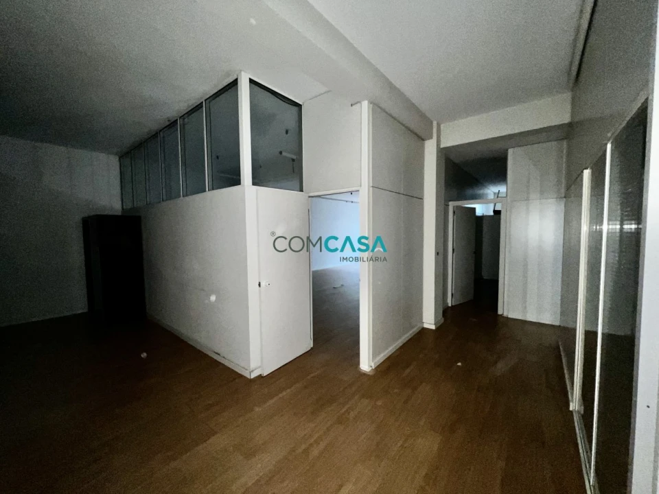 Loja para Arrendamento em Matosinhos e Leça da Palmeira Foto 13