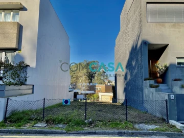 Terreno para Venda em São Mamede de Infesta e Senhora da Hora