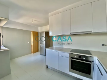 Apartamento T3 para Venda em São Mamede de Infesta e Senhora da Hora