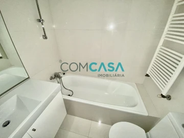 Apartamento T3 para Venda em São Mamede de Infesta e Senhora da Hora