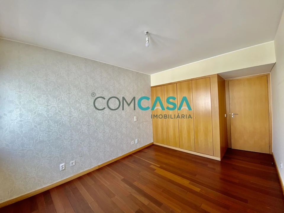 Apartamento T3 para Venda em São Mamede de Infesta e Senhora da Hora Foto 26