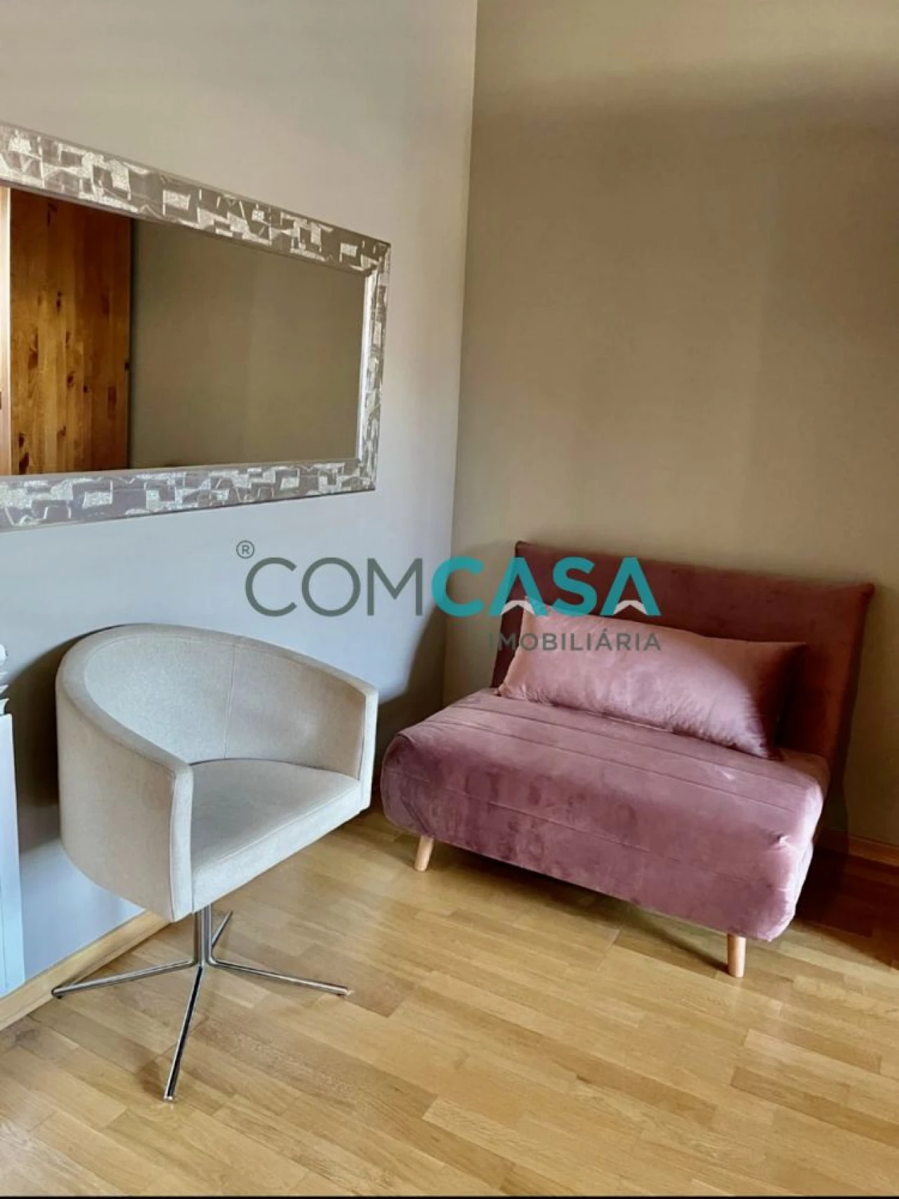 Apartamento T0 para Venda em Ramalde Foto 7