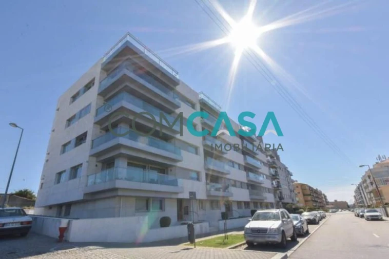 Apartamento T3 para Venda em Canidelo Foto 2